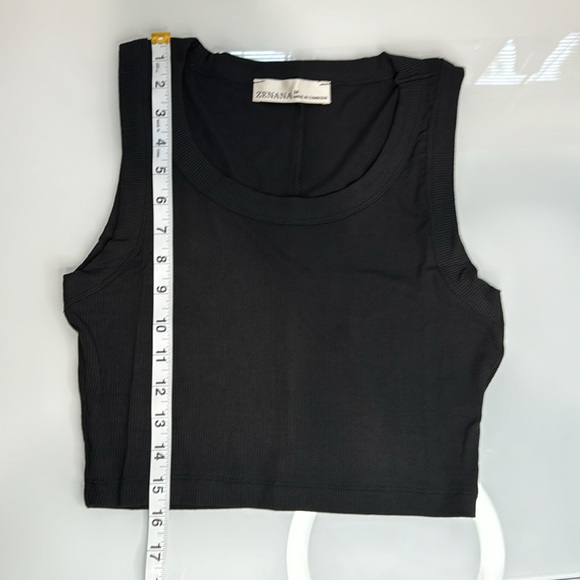 Zenana black & gray ribbed crop tank top bundle size Medium - Picture 11 of 11